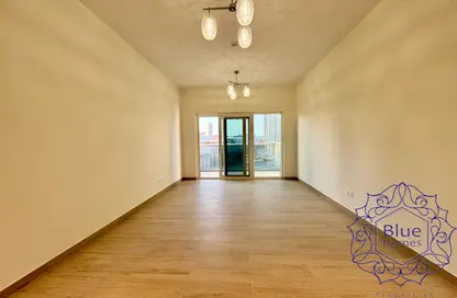 Apartment - 1 Bedroom - 2 Bathrooms for rent in Al Jadaf Building - Al Jaddaf - Dubai