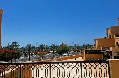شقة - غرفة نوم - 2 حمامات للبيع في ياقوت - باب البحر - جزيرة المرجان - رأس الخيمة
