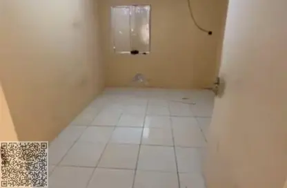 سكن عمال - استوديو - 8 حمامات للايجار في الجرف 2 - الجرف - عجمان وسط المدينة - عجمان