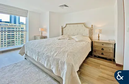 Apartment - 3 Bedrooms - 4 Bathrooms for sale in The Waves Tower A - The Waves - Dubai Marina - Dubai