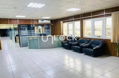 Shop - Studio - 1 Bathroom for rent in Mussafah Industrial Area - Mussafah - Abu Dhabi
