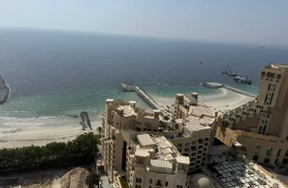 شقة - 4 غرف نوم - 4 حمامات للايجار في الوان - عجمان
