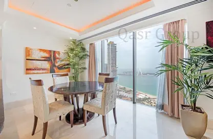 Dining Room image for: Apartment - 1 Bedroom - 2 Bathrooms for rent in Murjan 4 - Murjan - Jumeirah Beach Residence - Dubai, Image 1