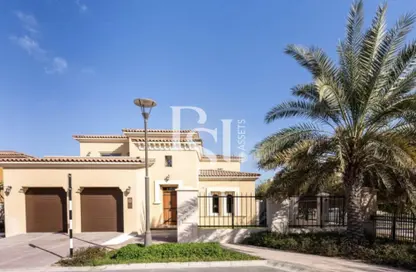 فيلا - 4 غرف نوم - 6 حمامات للايجار في فلل سعديات بيتش - شاطئ السعديات - جزيرة السعديات - أبوظبي
