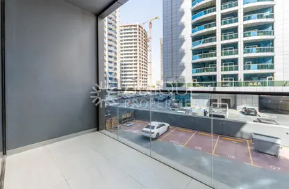 Apartment - Studio - 1 Bathroom for sale in Amal Tower - Dubai Sports City - Dubai