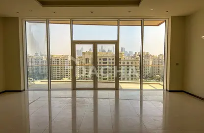 Apartment - 2 Bedrooms - 2 Bathrooms for rent in Sapphire - Tiara Residences - Palm Jumeirah - Dubai