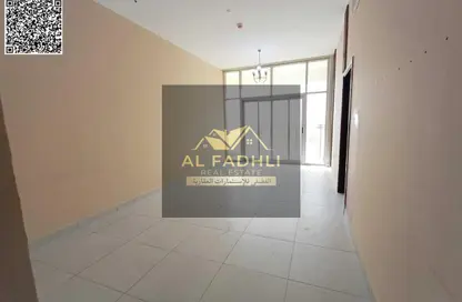 شقة - غرفة نوم - 2 حمامات للايجار في الجرف 3 - الجرف - عجمان وسط المدينة - عجمان شقة - غرفة نوم - 2 حمامات للايجار في الجرف 3 - الجرف - عجمان وسط المدينة - عجمان