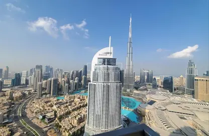 Apartment - 3 Bedrooms - 3 Bathrooms for rent in Boulevard Point - Downtown Dubai - Dubai
