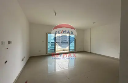 Apartment - 1 Bedroom - 2 Bathrooms for sale in Tower 34 - Al Reef Downtown - Al Reef - Abu Dhabi
