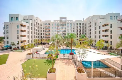 Apartment - 2 Bedrooms - 2 Bathrooms for rent in Zahra Apartments 1B - Zahra Apartments - Town Square - Dubai