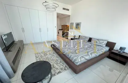 Apartment - Studio - 1 Bathroom for rent in The Square Tower - Jumeirah Village Circle - Dubai