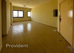 صورةغرفة فارغة لـ: شقة - 2 غرف نوم - 2 حمامات للبيع في بوابة السيليكون رقم 3 - بوابات السيليكون - واحة السيليكون - دبي, صورة 1
