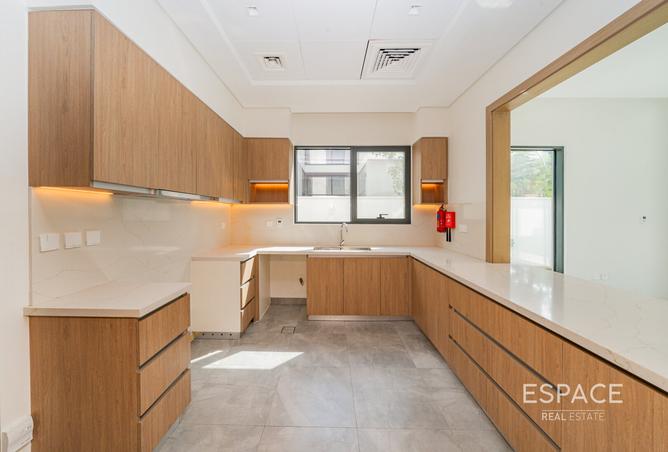 16069960 - صورة العقار 3