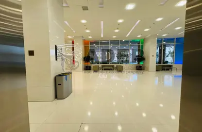 Apartment - 3 Bedrooms - 3 Bathrooms for rent in Airport Road - Abu Dhabi