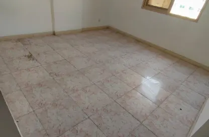 Apartment - 2 Bedrooms - 2 Bathrooms for rent in Al Rashidiya 2 - Al Rashidiya - Ajman