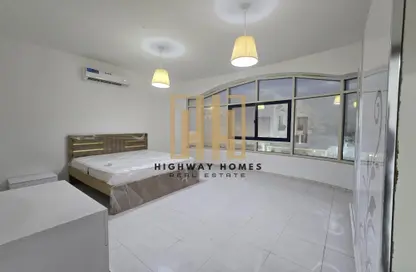 Villa - 4 Bedrooms - 5 Bathrooms for rent in Al Rifa'ah - Al Heerah - Sharjah