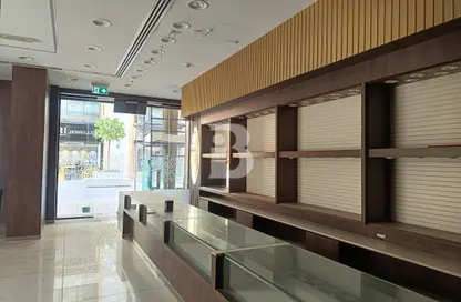 Show Room - Studio for rent in Gold Souk Area - Al Ras - Deira - Dubai