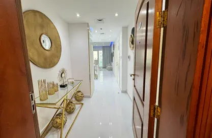 Apartment - 1 Bedroom - 2 Bathrooms for sale in Manchester Tower - Dubai Marina - Dubai
