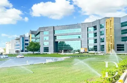 Shop - Studio for rent in Schon Business Park - Dubai Investment Park (DIP) - Dubai
