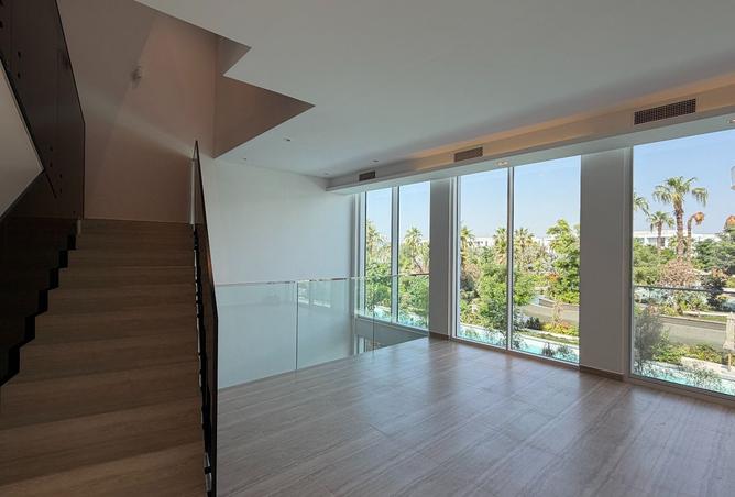 Lagoon View I Luxurious Townhouse I Prime Location