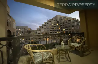 شقة - 1 حمام للايجار في فيروز - باب البحر - جزيرة المرجان - رأس الخيمة