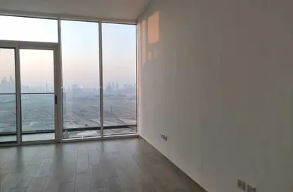 Apartment - Studio - 1 Bathroom for rent in Bloom Towers B - Bloom Towers - Jumeirah Village Circle - Dubai