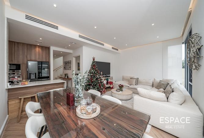 Upgraded | Luxury | Unfurnished