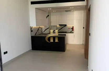 شقة - غرفة نوم - 2 حمامات للايجار في تريليونير ريزيدنسز - الخليج التجاري - دبي