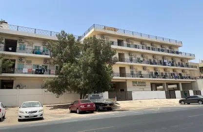 سكن عمال - استوديو - 8 حمامات للايجار في جبل علي - دبي