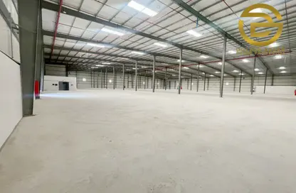 Warehouse - Studio - 2 Bathrooms for rent in Dubai Investment Park 1 (DIP 1) - Dubai Investment Park (DIP) - Dubai