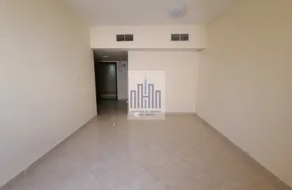 Apartment - 1 Bedroom - 1 Bathroom for rent in Muwailih Building - Muwaileh - Sharjah