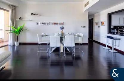 Apartment - 2 Bedrooms - 3 Bathrooms for sale in Bahar 1 - Bahar - Jumeirah Beach Residence - Dubai