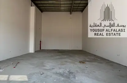 Warehouse - Studio - 1 Bathroom for rent in Umm Al Thuoob - Umm Al Quwain