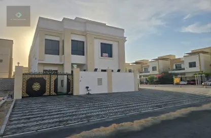 Villa - 6 Bedrooms for sale in Al Yasmeen - Ajman