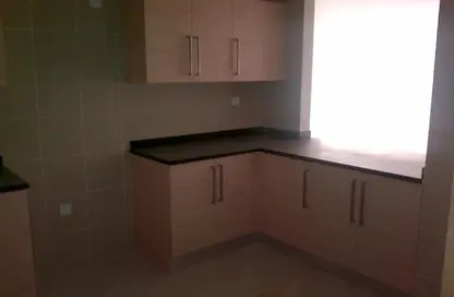 Whole Building - Studio for sale in Shabiya 9 - Shabiya - Mussafah - Abu Dhabi
