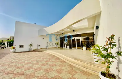 Apartment - 2 Bedrooms - 3 Bathrooms for rent in Bida Bin Ammar - Asharej - Al Ain