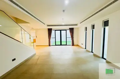 فيلا - 5 غرف نوم - 7 حمامات للايجار في نويا لوما - نويا - جزيرة ياس - أبوظبي