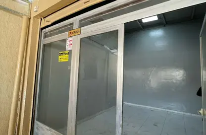 Shop - Studio - 1 Bathroom for rent in Al Jazirah Al Hamra - Ras Al Khaimah