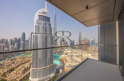 Apartment - 3 Bedrooms - 5 Bathrooms for rent in Boulevard Point - Downtown Dubai - Dubai