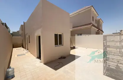 Apartment - 2 Bedrooms - 3 Bathrooms for rent in Madinat Al Riyad - Abu Dhabi