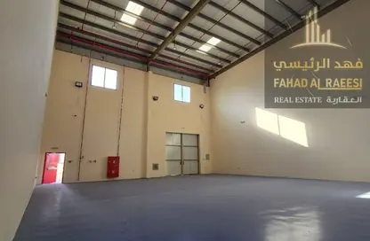 مستودع - استوديو - 1 حمام للايجار في أم الثعوب - أم القيوين