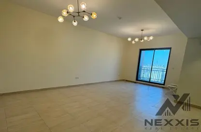 Apartment - 2 Bedrooms - 3 Bathrooms for rent in Azizi Liatris - Azizi Residence - Al Furjan - Dubai