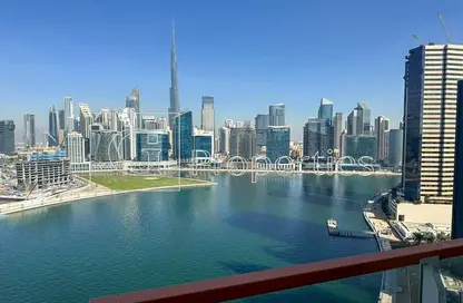 Apartment - 2 Bedrooms - 2 Bathrooms for sale in Millennium Binghatti Residences - Business Bay - Dubai