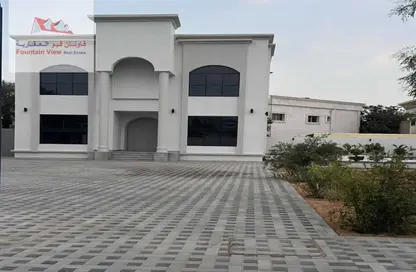 Villa - 5 Bedrooms - 6 Bathrooms for rent in Al Barsha 3 - Al Barsha - Dubai Villa - 5 Bedrooms - 6 Bathrooms for rent in Al Barsha 3 - Al Barsha - Dubai