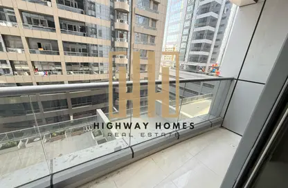 Apartment - 2 Bedrooms - 3 Bathrooms for rent in Sahara Tower 4 - Sahara Complex - Al Nahda - Sharjah