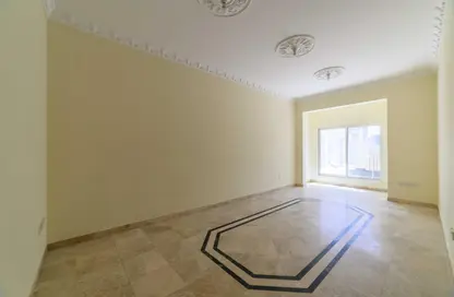 Empty Room image for: Apartment - 3 Bedrooms - 4 Bathrooms for rent in Al Jaheli - Al Ain, Image 1