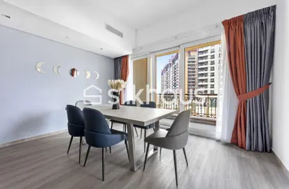 Dining Room image for: Apartment - 2 Bedrooms - 2 Bathrooms for rent in Marina Residences 6 - Marina Residences - Palm Jumeirah - Dubai, Image 1