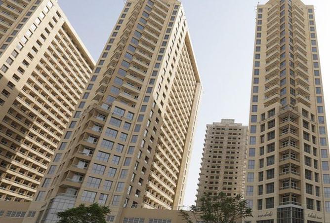 4 Cheques | Vacant Studio | With Balcony