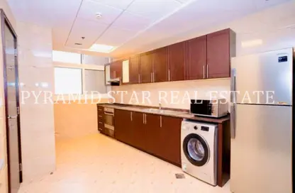 Apartment - 3 Bedrooms - 3 Bathrooms for rent in Siraj Tower - Arjan - Dubai