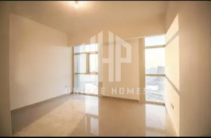 Apartment - 3 Bedrooms - 4 Bathrooms for rent in Tala Tower - Marina Square - Al Reem Island - Abu Dhabi